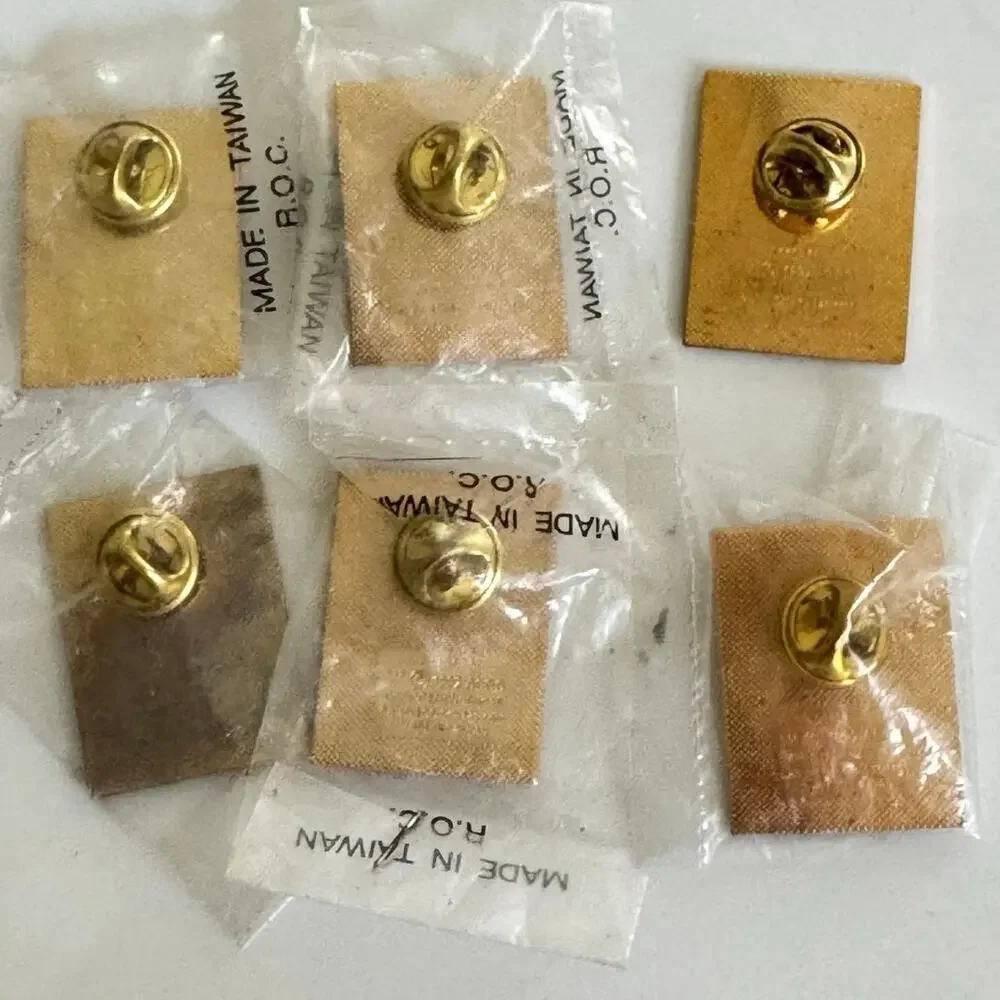 Vintage 1996 Texaco Olympic Pin Set of 6 Atlanta Enamel Collectors Memorabilia - Picture 8 of 10